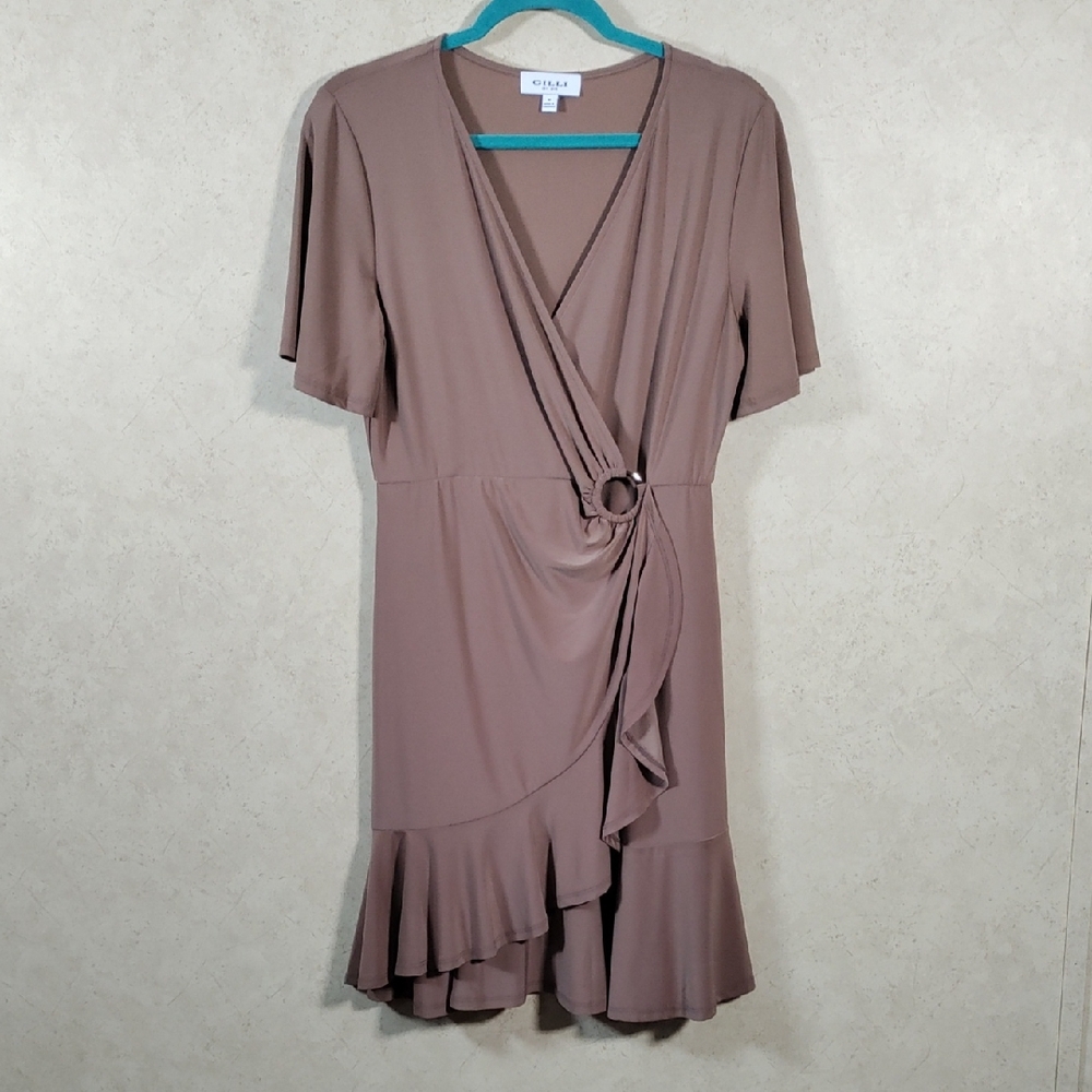 H165 Gilli tan S/S mock wrap knit dress M